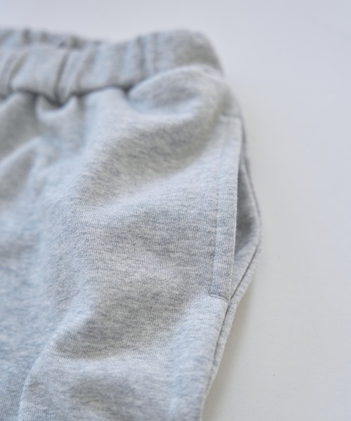 pairmanon(ペアマノン)の「【サラッとスウェット】ユニセックス 刺繍入り ハーフジップ&ハーフパンツ セットアップ(セットアップ・キッズ・オレンジ系その他/ブラック/グレー・90/100/110/120/130/140/150)」の12枚目の写真