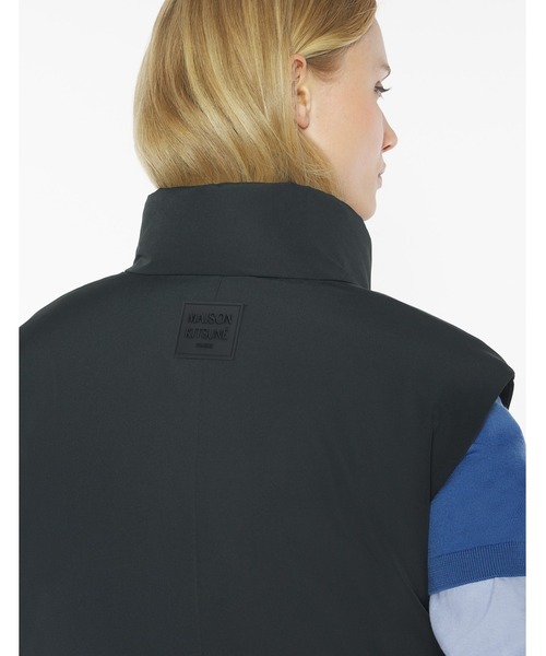 Maison Kitsune（メゾンキツネ）の「SLEEVELESS PUFFER（ダウンベスト