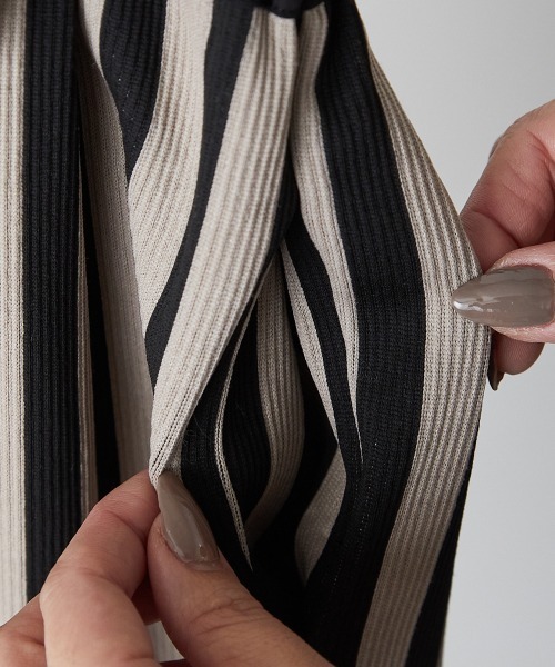 riziere（リジェール）の「サスペンダー付きストライプバルーンシルエットパンツ（その他パンツ・キッズ・ブラック・110/100/90/140/130/120）」の7枚目の写真