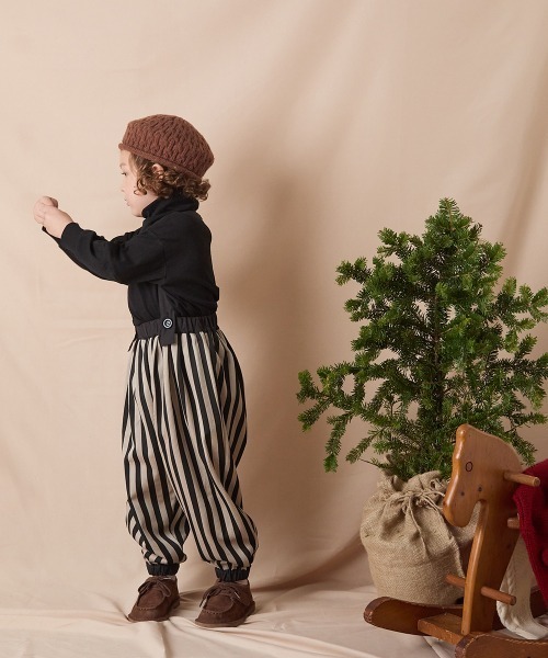 riziere（リジェール）の「サスペンダー付きストライプバルーンシルエットパンツ（その他パンツ・キッズ・ブラック・110/100/90/140/130/120）」の11枚目の写真