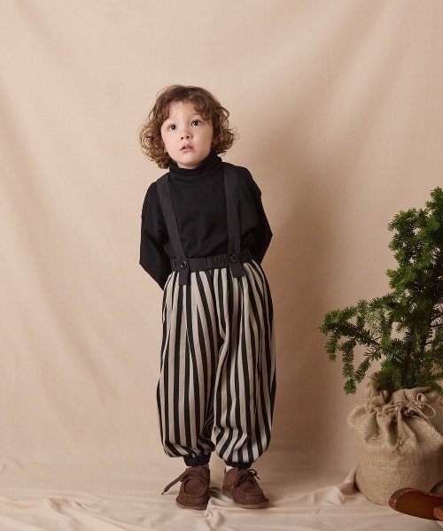 riziere（リジェール）の「サスペンダー付きストライプバルーンシルエットパンツ（その他パンツ・キッズ・ブラック・110/100/90/140/130/120）」の12枚目の写真