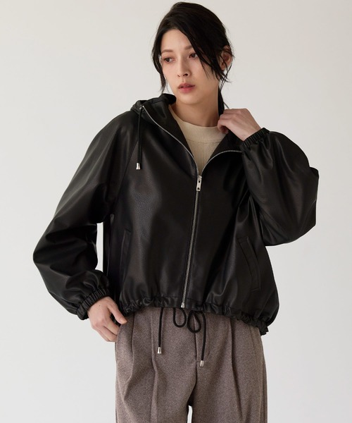 Filomo（フィローモ）の「[Filomo] ラムレザージャケット フード付き（ライダースジャケット・レディース・ブラック/オフホワイト/キャメル・FREE）」の4枚目の写真