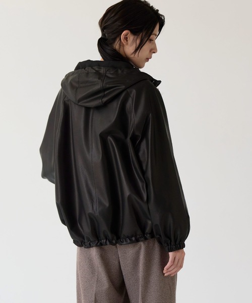 Filomo（フィローモ）の「[Filomo] ラムレザージャケット フード付き（ライダースジャケット・レディース・ブラック/オフホワイト/キャメル・FREE）」の8枚目の写真