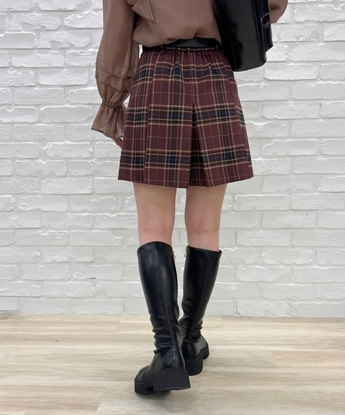 31 Sons de mode（トランテアン　ソン　ドゥ　モード）の「ベルト付きタックスカショーパン（その他パンツ・レディース・ベージュ/ブラウン系/グレー・S/M）」の11枚目の写真