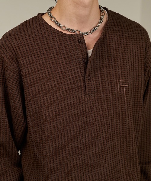 Forte(フォルテ)(フォルテ)の「Thermal Texture Henley Top/サーマルテクッスチャーヘンリーネックトップ(Tシャツ/カットソー・メンズ・アイボリー/ブラウン/グレー・MEDIUM/LARGE)」の8枚目の写真