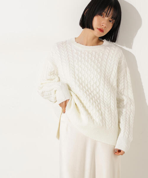 N.（N. Natural Beauty Basic）（エヌエヌナチュラルビューティーベーシック）の「ベーシックケーブルニット（ニット/セーター・レディース・オフホワイト/ピンク/ブラウン・MEDIUM）」の2枚目の写真