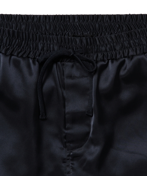 BEAMS(ビームス)の「◇VAPORIZE / サテン ショーツ(その他パンツ・メンズ・ネイビー/ブラウン系その他・LARGE/MEDIUM/SMALL)」の4枚目の写真