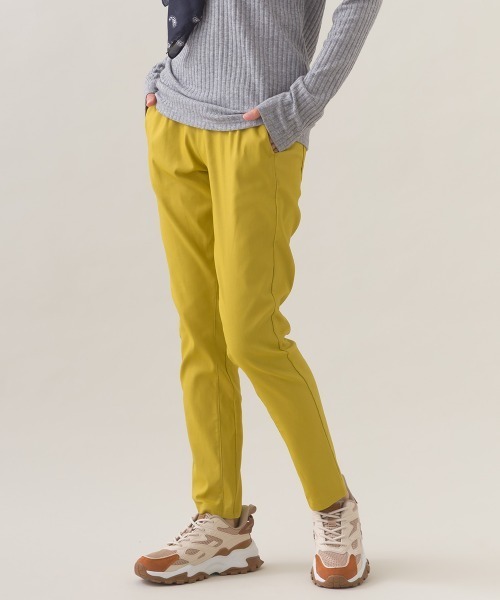 OMNES（オムネス）の「美脚ストレッチ テーパードシルエットタック