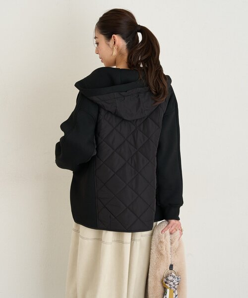 un dix cors（アンディコール）の「《大人カジュアルに◎》モスダンボール中綿切替フードジャケット（ダウンジャケット/コート・レディース・ブラック/ライトグレー・FREE）」の11枚目の写真