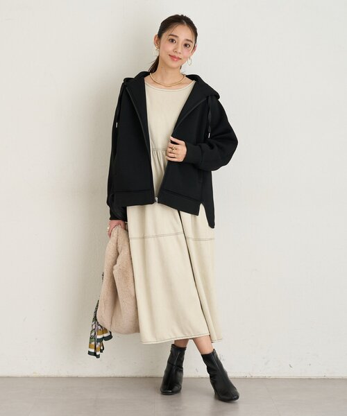 un dix cors（アンディコール）の「《大人カジュアルに◎》モスダンボール中綿切替フードジャケット（ダウンジャケット/コート・レディース・ブラック/ライトグレー・FREE）」の13枚目の写真