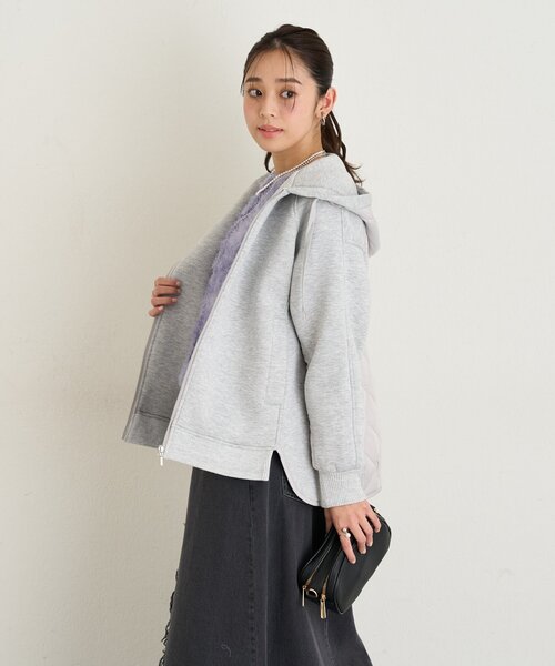 un dix cors（アンディコール）の「《大人カジュアルに◎》モスダンボール中綿切替フードジャケット（ダウンジャケット/コート・レディース・ブラック/ライトグレー・FREE）」の22枚目の写真