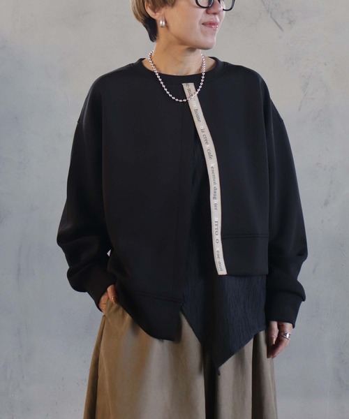 BITTOKO（ビットコ）の「異素材MIXTシャツ（Tシャツ/カットソー・レディース・グリーン/ベージュ/ブラック・FREE）」の2枚目の写真