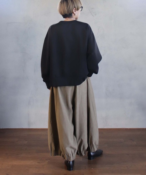 BITTOKO（ビットコ）の「異素材MIXTシャツ（Tシャツ/カットソー・レディース・グリーン/ベージュ/ブラック・FREE）」の13枚目の写真