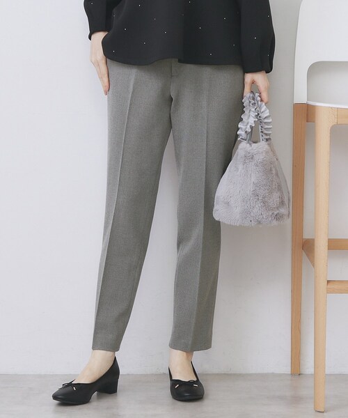 index（インデックス）の「ウォームストレッチテーパードパンツ【洗濯機OK/防シワ/吸湿発熱】《XS～3L》（その他パンツ・レディース・ブラック/ブラウン系その他2/グレー/ナチュラル/ブラック系1・34/36/38/40/42/44）」の3枚目の写真