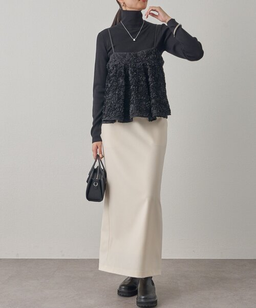 LOUNGEDRESS（ラウンジドレス）の「フラワーコードビスチェ（キャミソール・レディース・ブラック/オフホワイト・FREE）」の19枚目の写真