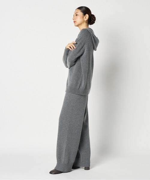 HELIOPOLE（エリオポール）の「KNIT PANTS（その他パンツ・レディース・ダークブラウン/アイボリー/グレー・36/38）」の17枚目の写真