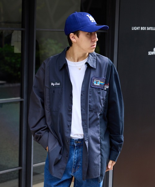 ALL RUNS（オールランズ）の「切り替えデザイン ワッペンワークシャツ（シャツ/ブラウス・メンズ・ブラック系その他2/ブルー系その他2/ブラック系その他/ベージュ系その他/ブルー系その他・FREE）」の2枚目の写真