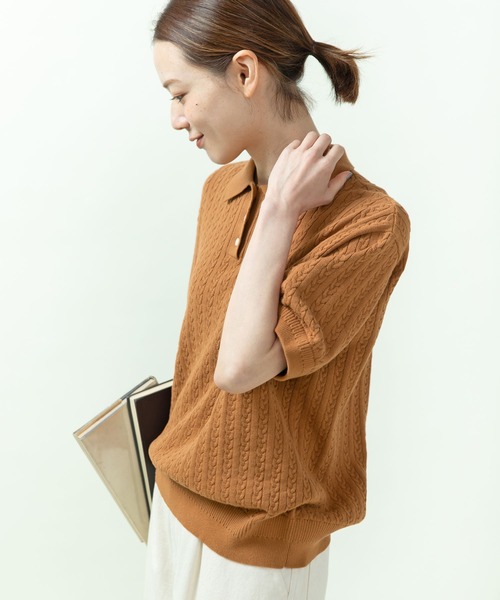 PAR ICI(パーリッシィ)の「強撚綿 襟付きニットポロシャツ(ポロシャツ・レディース・ダークブラウン/アイボリー/グリーン/ネイビー・FREE)」の19枚目の写真