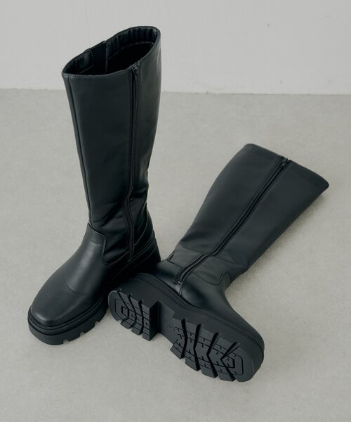 Chico（チコ）の「厚底ベルトデザインロングブーツ（ブーツ・レディース・ブラウン/ブラック/ベージュ系その他3・SMALL/MEDIUM/LARGE）」の12枚目の写真