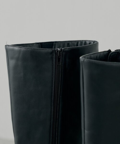 Chico（チコ）の「厚底ベルトデザインロングブーツ（ブーツ・レディース・ブラウン/ブラック/ベージュ系その他3・SMALL/MEDIUM/LARGE）」の13枚目の写真