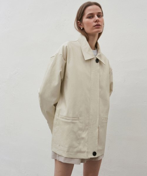 NICK&NICOLE(ニックアンドニコール)の「MID FAUX LEATHER JACKET_CREAM(ライダースジャケット・レディース・その他・FREE)」の1枚目の写真