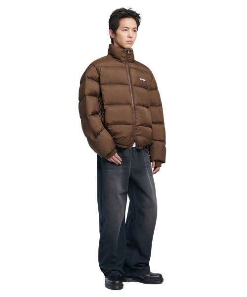 NOMANUAL(NOMANUAL)の「ROOMY LOOSE WASHED PANTS - WASHED BLUE(その他パンツ・レディース・その他・LARGE/X-LARGE/SMALL/MEDIUM)」の3枚目の写真