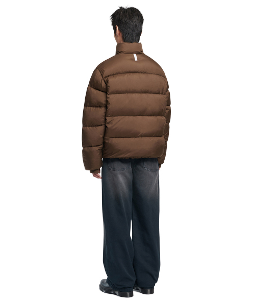 NOMANUAL(NOMANUAL)の「ROOMY LOOSE WASHED PANTS - WASHED BLUE(その他パンツ・レディース・その他・LARGE/X-LARGE/SMALL/MEDIUM)」の4枚目の写真