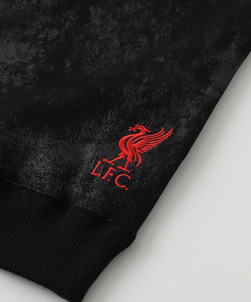 417 EDIFICE(フォーワンセブンエディフィス)の「【Liverpool FC / リバプール FC】Fake Leather Emboss Hoodie(パーカー・メンズ・ブラック/ブラウン・SMALL/MEDIUM/LARGE/X-LARGE)」の11枚目の写真