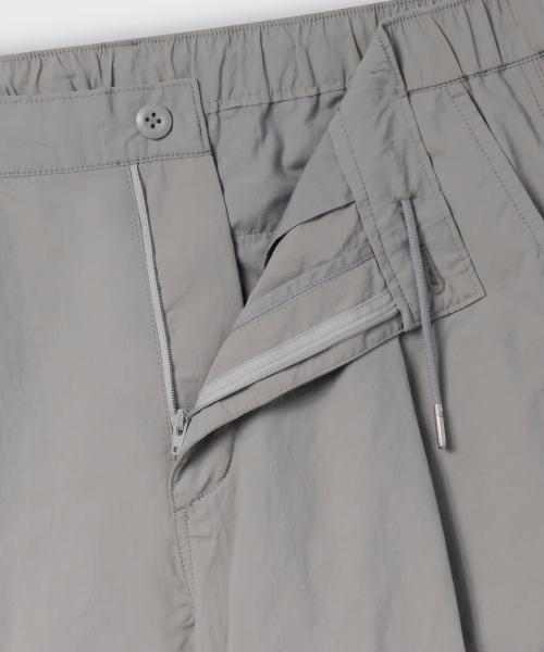 MUSINSA STANDARD（ムシンサスタンダード）の「ナイロンバルーンパンツ [ライトグレー]（その他パンツ・メンズ・その他・40/38/33/26/27/28/29/42/36/34/32/30/31）」の3枚目の写真