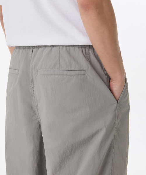 MUSINSA STANDARD（ムシンサスタンダード）の「ナイロンバルーンパンツ [ライトグレー]（その他パンツ・メンズ・その他・40/38/33/26/27/28/29/42/36/34/32/30/31）」の5枚目の写真