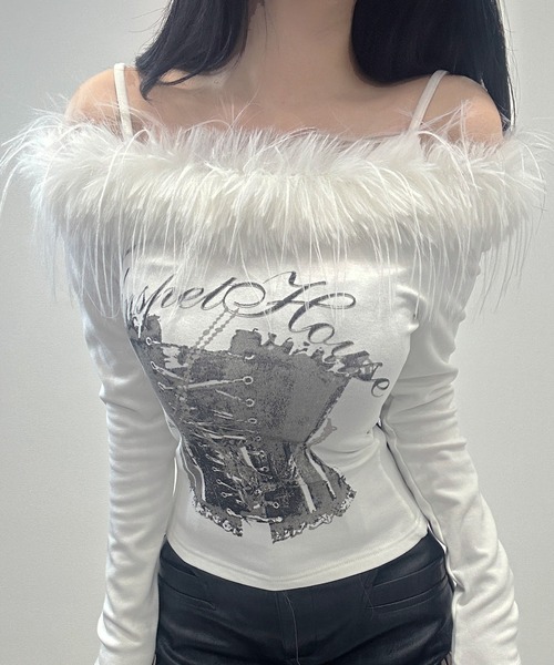 FOLLOWIN(フォロウィン)の「【前後2WAY】フェザーコルセットロングスリーブ(Tシャツ/カットソー・レディース・ブラック/ホワイト・FREE)」の2枚目の写真
