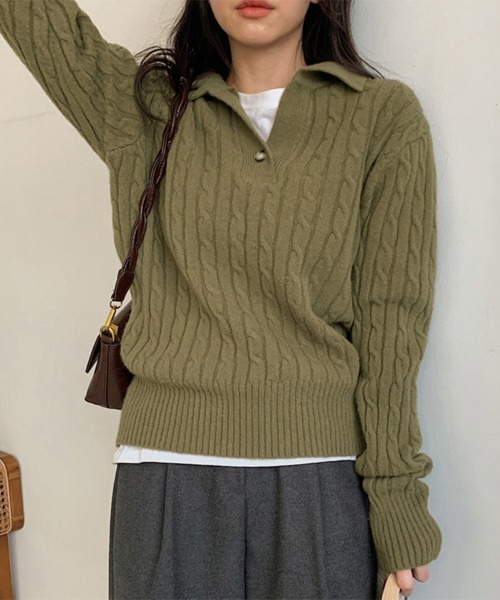 ONEP STAR(ワンピスター)の「Vネックケーブル編みニットトップス(ニット/セーター・レディース・オリーブ/ベージュ/ネイビー・FREE)」の7枚目の写真