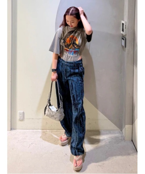 Desigual(デシグアル)の「ジャカードテクスチャーバルーンデニムパンツ(デニムパンツ・レディース・ブルー・36/38/40/42/34/44)」の1枚目の写真