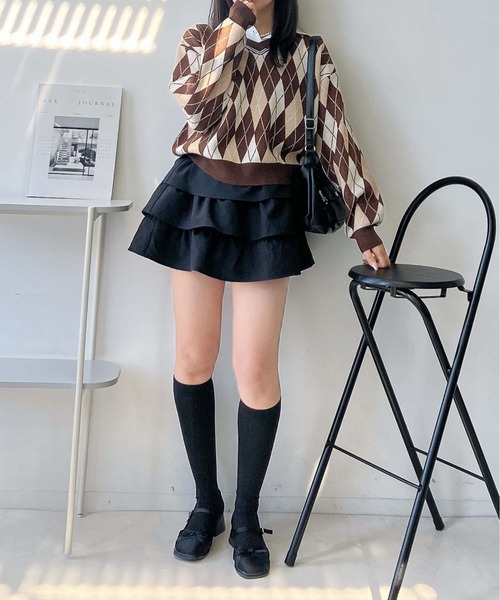 AS KNOW AS plus（アズノゥアズプラス）の「♪シャツドッキング Vネック アーガイル柄ニットプルオーバー（ニット/セーター・レディース・ブラウン系/レッド系/ネイビー系・FREE）」の6枚目の写真