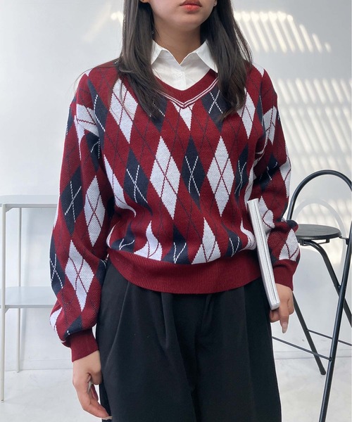 AS KNOW AS plus（アズノゥアズプラス）の「♪シャツドッキング Vネック アーガイル柄ニットプルオーバー（ニット/セーター・レディース・ブラウン系/レッド系/ネイビー系・FREE）」の10枚目の写真