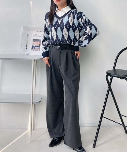 AS KNOW AS plus（アズノゥアズプラス）の「♪シャツドッキング Vネック アーガイル柄ニットプルオーバー（ニット/セーター・レディース・ブラウン系/レッド系/ネイビー系・FREE）」の22枚目の写真