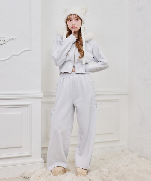 one after another NICE CLAUP（ワンアフターアナザーナイスクラップ）の「セットアップ対応可/レースアップカットパンツ（スウェットパンツ・レディース・サックスブルー/チャコールグレー/アイボリー系/ピンク系・SMALL/MEDIUM）」の12枚目の写真