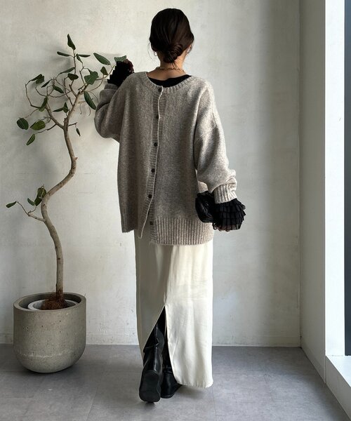 DouDou(ドゥドゥ)の「袖フリルトップス(Tシャツ/カットソー・レディース・オフホワイト/ブラック系その他/ブラック・FREE)」の18枚目の写真