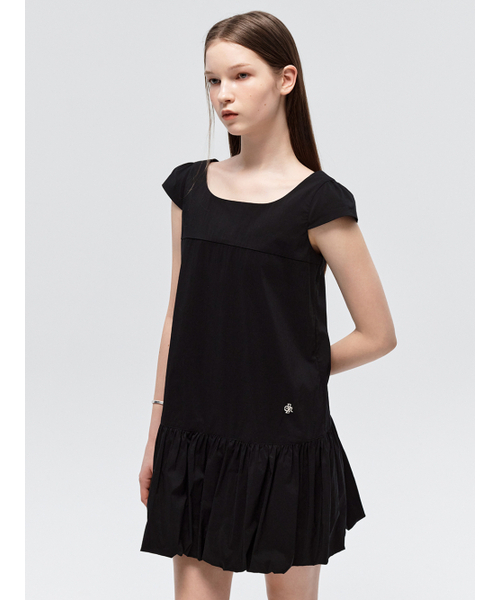 CITYBREEZE(シティブリーズ)の「スクエアネックバルーンミニワンピース_BLACK(ワンピース・レディース・ブラック・SMALL/MEDIUM)」の1枚目の写真