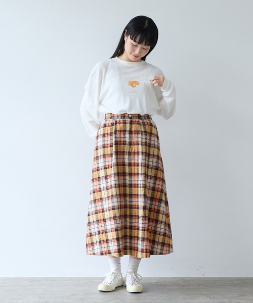 bulle de savon（ビュルデサボン）の「びわプリント GVロンＴ（Tシャツ/カットソー・レディース・ブラック/ホワイト・FREE）」の8枚目の写真