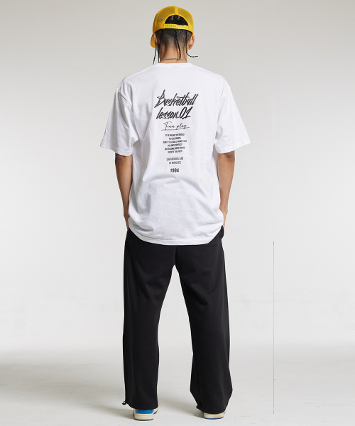 CREAM SODA LAB(クリームソーダラボ)の「15MIN クォーター チームプレイ グラフィック ロゴ 半袖Tシャツ ホワイト ブラック(Tシャツ/カットソー・レディース・その他・MEDIUM/LARGE/X-LARGE/XX-LARGE)」の4枚目の写真
