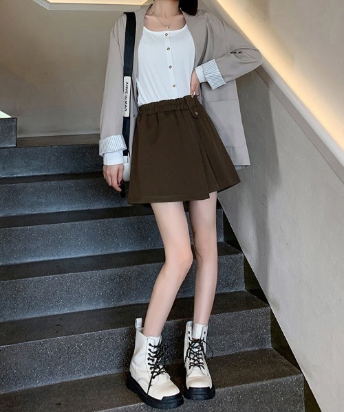 Miniministore(ミニミニストア)の「プリーツキュロットパンツ ウール風 秋冬(その他パンツ・レディース・ブラック/ダークブラウン・FREE)」の16枚目の写真
