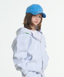 GET IT ON（ゲットイットオン）の「Junior Oversized Signature Hooded Zip-Up_White（ブルゾン・キッズ）」