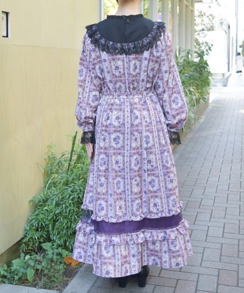 axes femme(アクシーズファム)の「ローズ・ステンドグラスワンピース(ワンピース・レディース・レッド/パープル/ブルー・MEDIUM)」の6枚目の写真