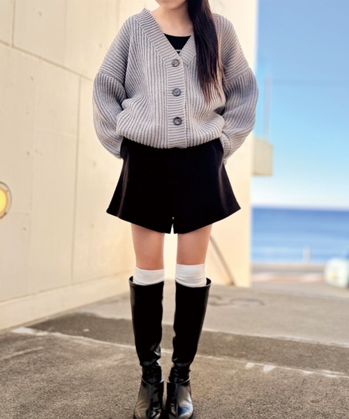 ADDITION STORE（アディションストア）の「【ゆるっと可愛いモテカーデ】Vネック ビッグ カーデ / V-neck big cardigan / asknn（カーディガン/ボレロ・レディース・ベージュ/ブラウン/グレー・FREE）」の16枚目の写真