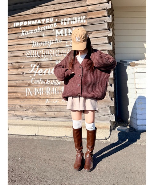 ADDITION STORE（アディションストア）の「【ゆるっと可愛いモテカーデ】Vネック ビッグ カーデ / V-neck big cardigan / asknn（カーディガン/ボレロ・レディース・ベージュ/ブラウン/グレー・FREE）」の22枚目の写真