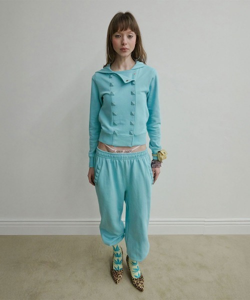 SCULPTOR(スカルプター)の「Napoleon Stud Hoodie(パーカー・レディース・ブラック/ピンク/グレー/エメラルドブルー・SMALL/LARGE/MEDIUM/X-SMALL)」の14枚目の写真