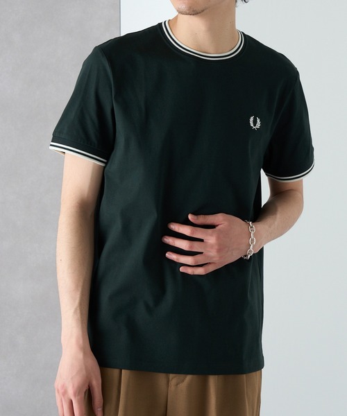 FRED PERRY(フレッドペリー)の「【FRED PERRY】TWIN TIPPED T-SHIRT M1588②(Tシャツ/カットソー・レディース・グレイッシュブルー/グリーン系その他2/ダークインディゴブルー/グリーン/オートミール/アイボリー系4/ネイビー系7・XL/L/S/M)」の10枚目の写真