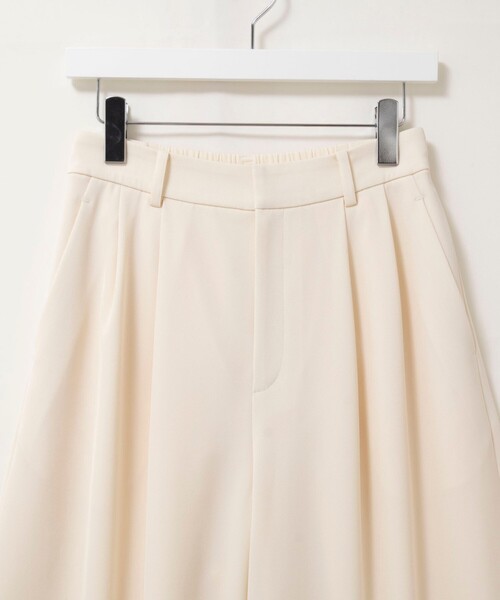 NOLLEY’S（ノーリーズ）の「ウォッシャブルクロップドワイドツイルパンツ（その他パンツ・レディース・ネイビー/ホワイト/ブラウン・36/38）」の21枚目の写真