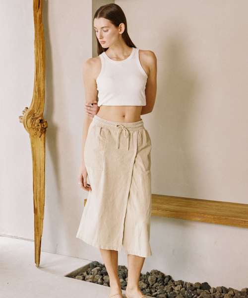 PADO SEOUL(パドソウル)の「テリー ロングスカート ベージュ(スカート・レディース・その他・SMALL/MEDIUM)」の2枚目の写真
